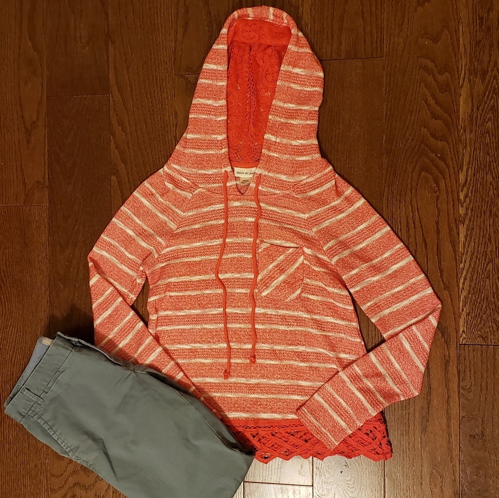 Belle du Jour thin orange hooded lace